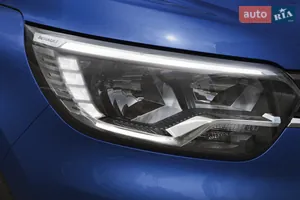 Передние галогенные фары